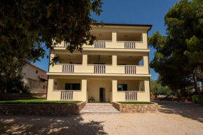 Apartmani Mara
